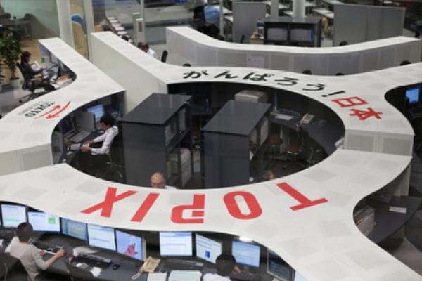 Los índices de Japón cierran a la baja; el Nikkei 225 cae un 0,29%