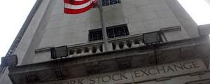 Stocks - Moderna Stabilizes in Premarket, Lowe's Soars on Strong Q1
