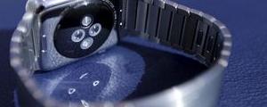 Apple Launches Slew of Subscription Services Amid Pivot From Hardware