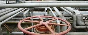 One Month Into Rally, Oil Isn’t Slowing Despite Big U.S. Crude Build