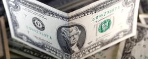 Dollaro giù, attesi dati disoccupazione; riflettori su crescita globale