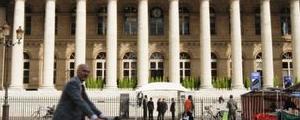 Rynek akcji Francji zamknął sesję spadkami. CAC 40 stracił 1,21%