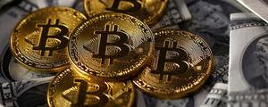 El Bitcoin supera los 10.002,7 dólares con una subida del 5%