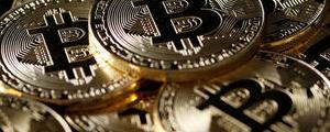 Bitcoin Flat; Traders Eye $10,000 Test