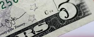 Dollar Heads Higher; Sterling Slips on GDP Release
