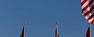 China-Zölle bleiben bis nach den US-Präsidentschaftswahlen - Bloomberg