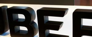 Uber Posts $1 Billion Net Loss, in Line With Guidance