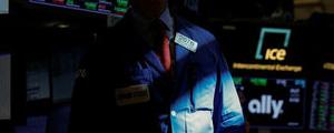 El Dow cae más de 370 puntos; los bonos a 10 años, en mínimos históricos
