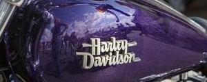 Procter&amp;Gamble e Harley-Davidson schizzano nei premarket; tonfo di Hasbro