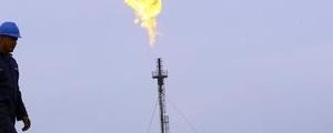 Oil Jumps 2% as U.S. Crude Draw Overwhelms OPEC Rollback on Cuts