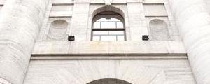 Italie: Les marchés actions finissent en hausse; l'indice Investing.com Italie 40 gagne 0,77%