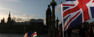 StockBeat: Le FTSE britannique évite le pire grâce au rebond du PIB UK de mai