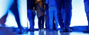 Su le borse europee, le banche centrali confermano il supporto