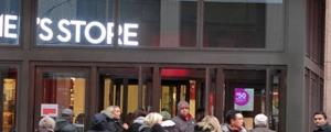 Kaufhaus-Aktien stürzen nach Macy's Quartalszahlen ab